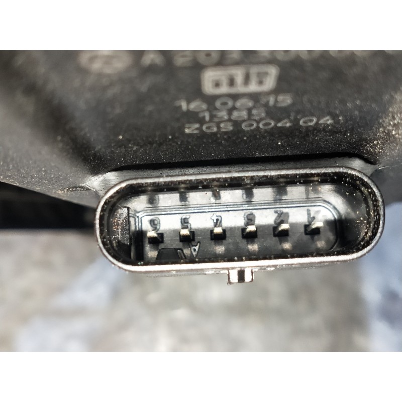 Recambio de potenciometro pedal para mercedes clase c (w205) lim. 2.1 cdi cat referencia OEM IAM A2033000004  