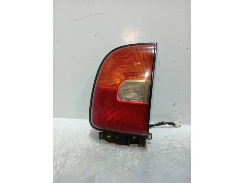 Recambio de piloto trasero izquierdo para toyota rav 4 funcruiser (a1) 2.0 16v cat referencia OEM IAM   