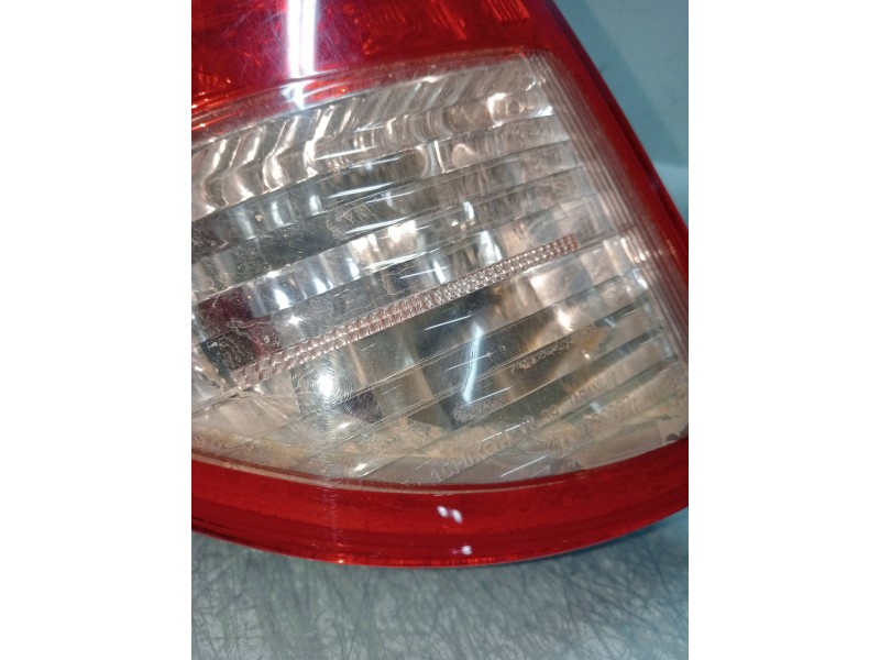 Recambio de piloto trasero izquierdo para toyota rav 4 (a3) 2.2 turbodiesel cat referencia OEM IAM   