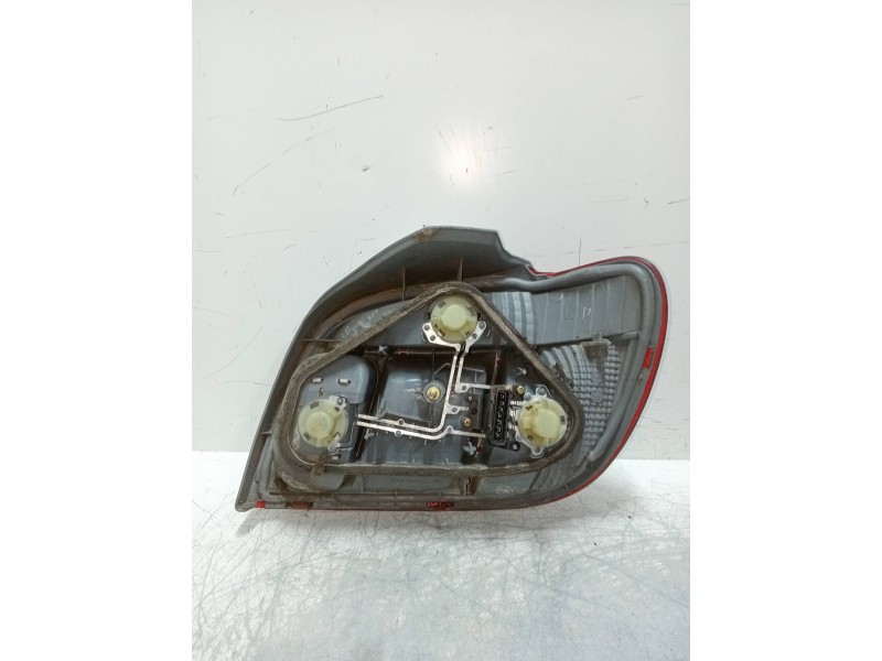 Recambio de piloto trasero izquierdo para toyota yaris (ncp1/nlp1/scp1) 1.3 expo referencia OEM IAM   