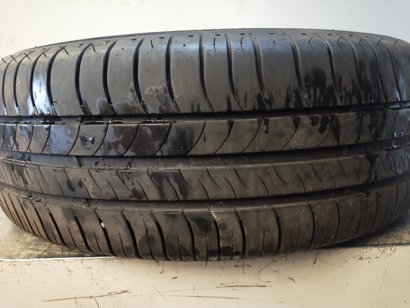 Recambio de juego llantas para kia niro business referencia OEM IAM   205/60/16