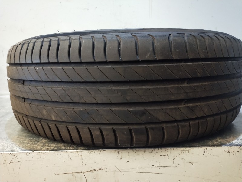 Recambio de juego llantas para kia niro business referencia OEM IAM   205/60/16