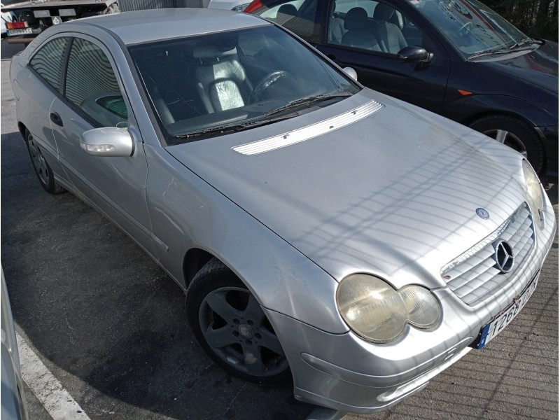 mercedes clase c (w203) sportcoupe del año 2006