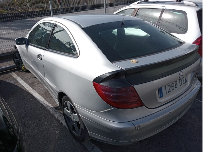 mercedes clase c (w203) sportcoupe del año 2006