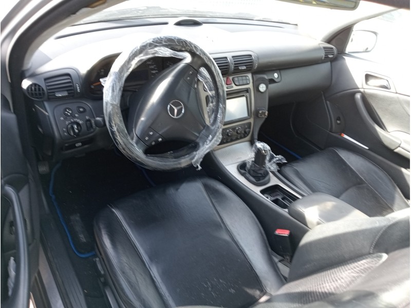 mercedes clase c (w203) sportcoupe del año 2006