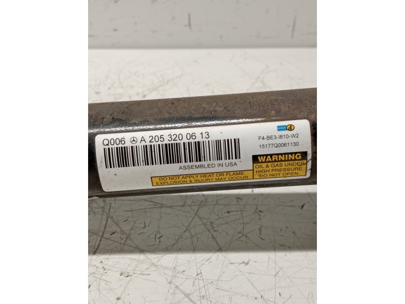 Recambio de amortiguador delantero derecho para mercedes clase c (w205) lim. 2.1 cdi cat referencia OEM IAM A2053200613  