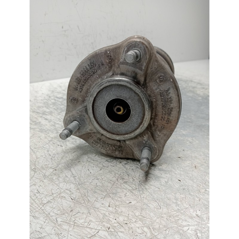Recambio de amortiguador delantero izquierdo para mercedes clase c (w205) lim. 2.1 cdi cat referencia OEM IAM A2053200613  
