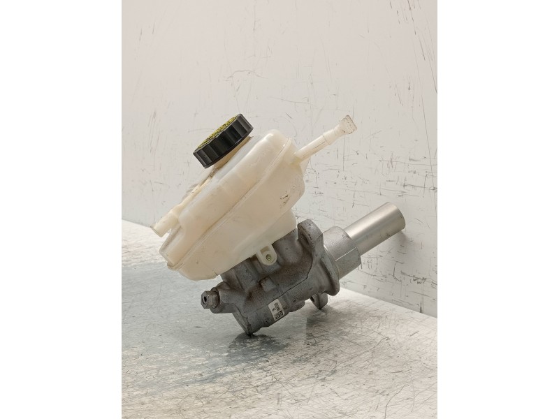 Recambio de bomba freno para mercedes clase c (w205) lim. 2.1 cdi cat referencia OEM IAM A2054300002 03350891201 