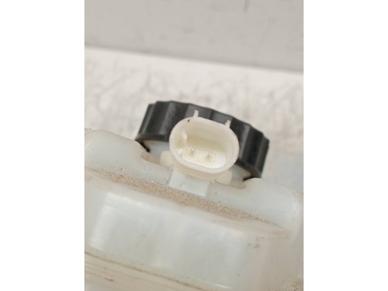 Recambio de bomba freno para mercedes clase c (w205) lim. 2.1 cdi cat referencia OEM IAM A2054300002 03350891201 