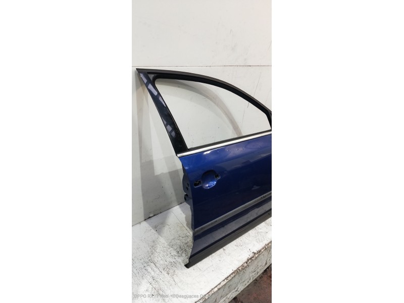 Recambio de puerta delantera derecha para volkswagen passat berlina (3b3) executive referencia OEM IAM   4P