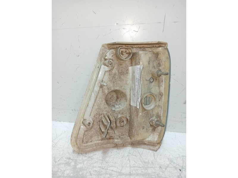 Recambio de piloto delantero derecho para toyota 4-runner (n13) 2.4 td referencia OEM IAM   