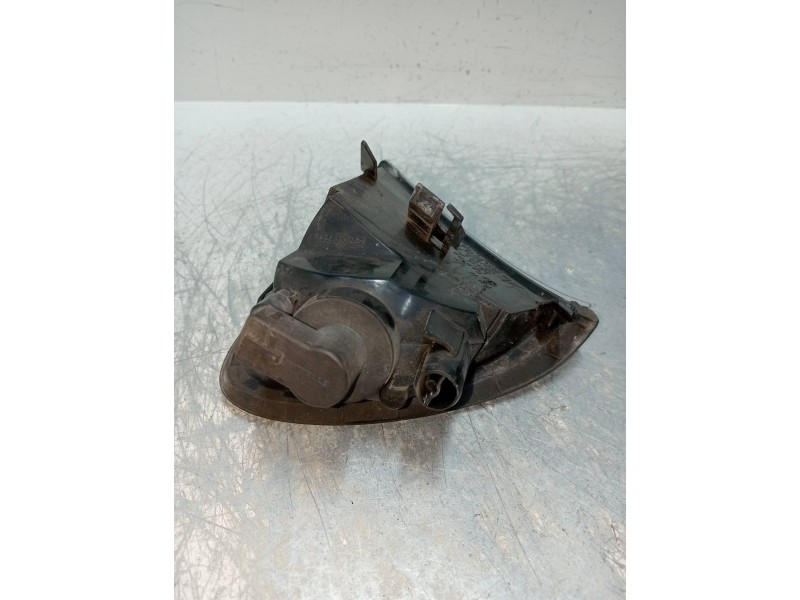 Recambio de piloto delantero derecho para toyota avensis berlina (t 22) 2.0 d4-d luna (5-ptas.) referencia OEM IAM   