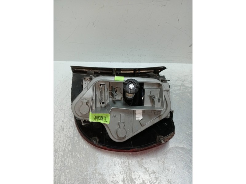 Recambio de piloto trasero izquierdo para volkswagen fox (5z1) básico referencia OEM IAM   