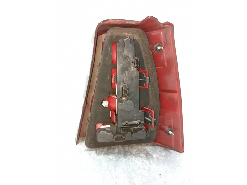 Recambio de piloto trasero izquierdo para volkswagen bora variant (1j6) 1.9 tdi referencia OEM IAM   