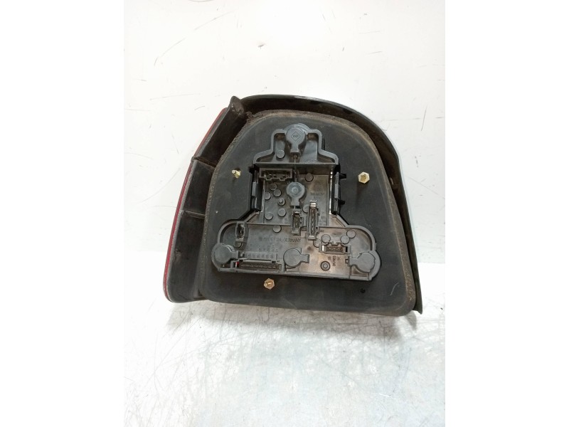 Recambio de piloto trasero derecho para volkswagen golf iii berlina (1h1) cl referencia OEM IAM   