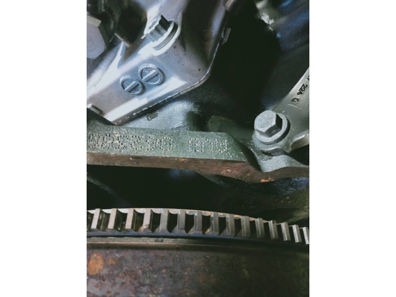 Recambio de motor completo para volkswagen passat berlina (3b3) executive referencia OEM IAM AVB 062306 