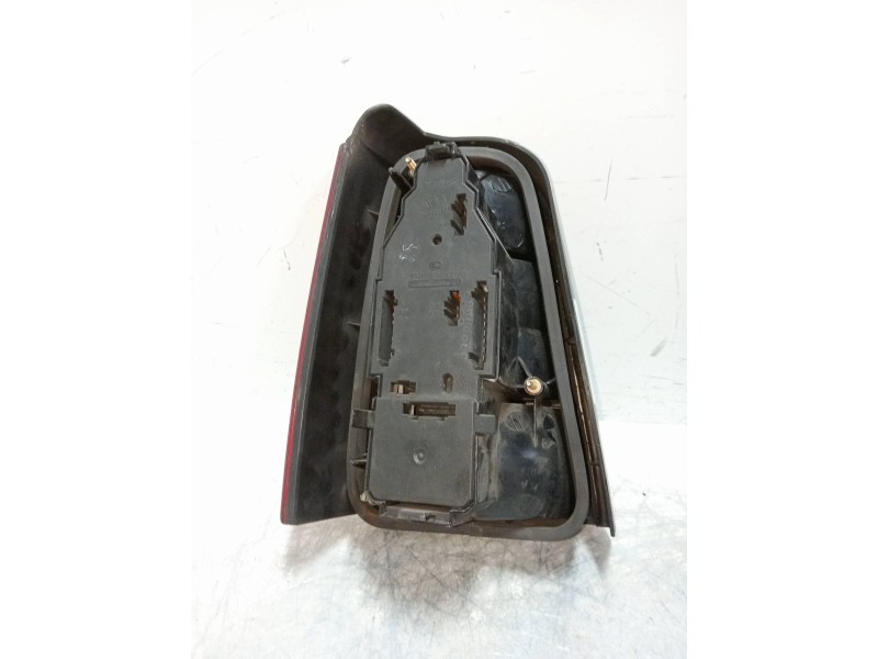 Recambio de piloto trasero derecho para volkswagen golf iii variant ( 1h5) 1.9 tdi referencia OEM IAM   
