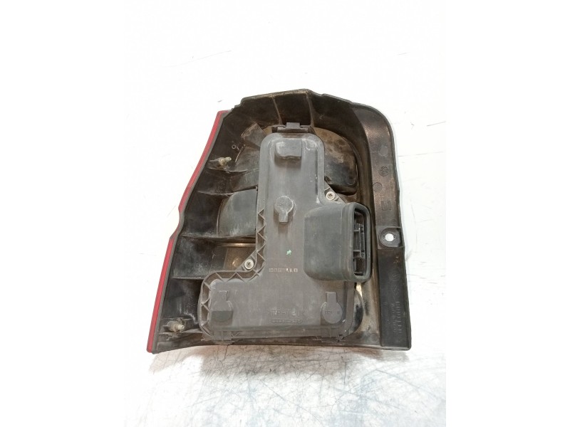 Recambio de piloto trasero derecho para volkswagen lupo (6x1/6e1) 1.4 16v referencia OEM IAM   