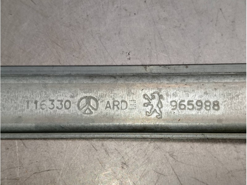 Recambio de elevalunas trasero derecho para peugeot 307 break/sw (s2) 1.6 16v cat referencia OEM IAM 965988 116330 5P