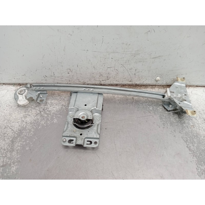 Recambio de elevalunas trasero izquierdo para peugeot 307 break/sw (s2) 1.6 16v cat referencia OEM IAM 965988 116329 5P