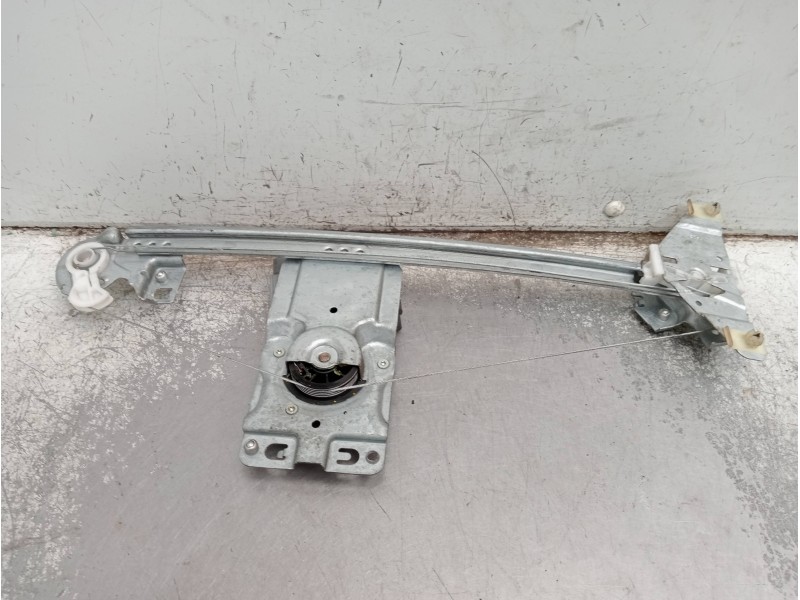 Recambio de elevalunas trasero izquierdo para peugeot 307 break/sw (s2) 1.6 16v cat referencia OEM IAM 965988 116329 5P