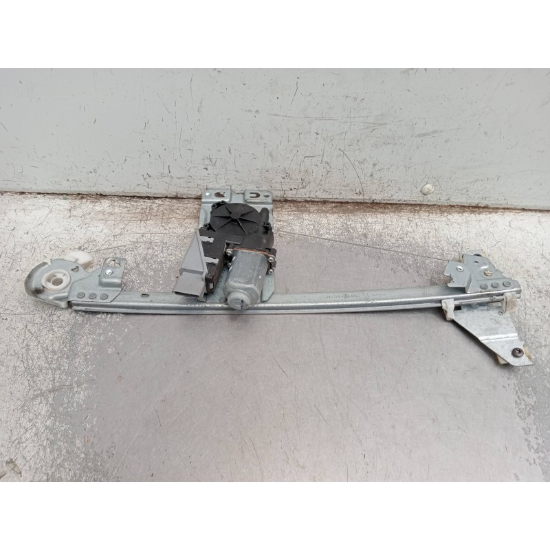 Recambio de elevalunas trasero izquierdo para peugeot 307 break/sw (s2) 1.6 16v cat referencia OEM IAM 965988 116329 5P