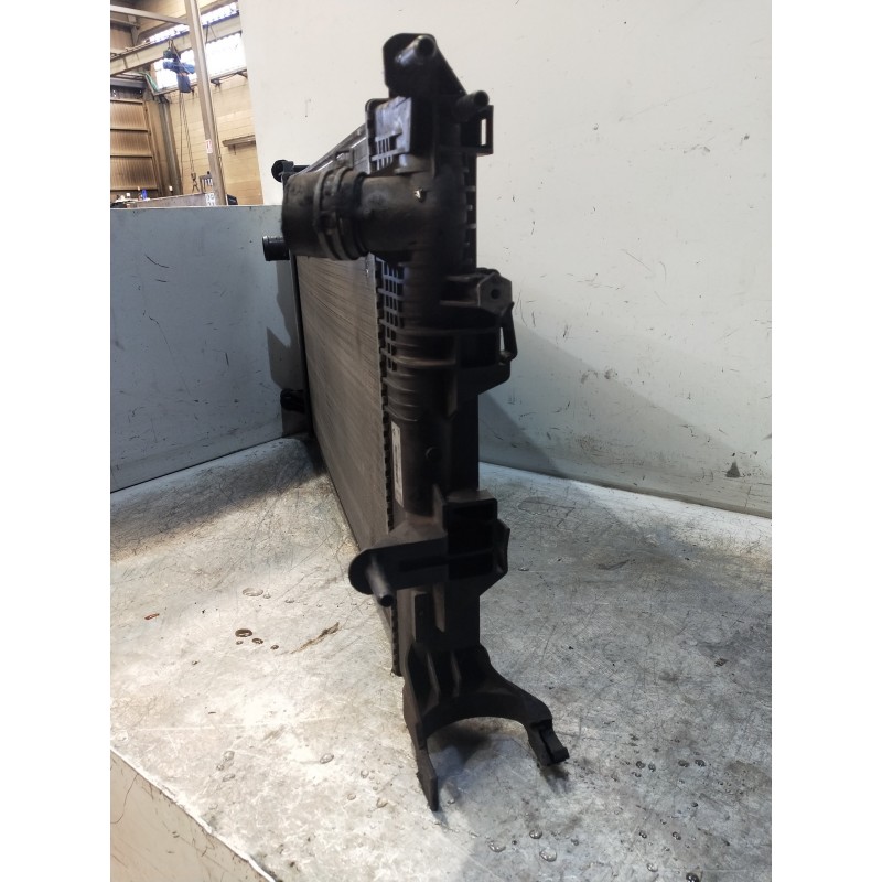Recambio de radiador agua para renault megane iii berlina 5 p business referencia OEM IAM 214105150R  