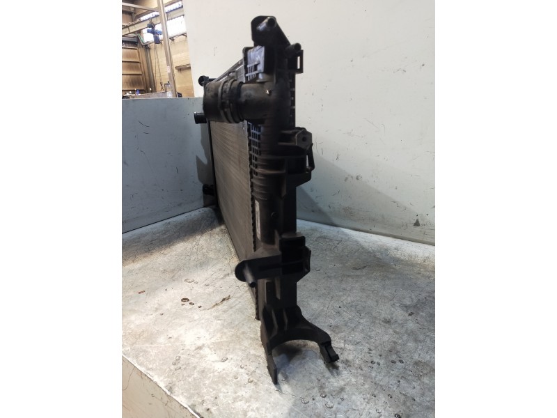 Recambio de radiador agua para renault megane iii berlina 5 p business referencia OEM IAM 214105150R  