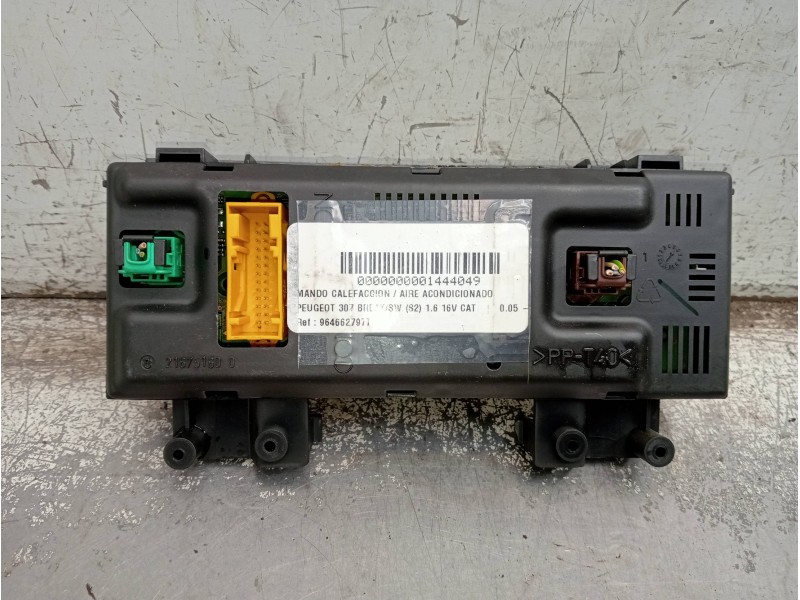 Recambio de mando calefaccion / aire acondicionado para peugeot 307 break/sw (s2) 1.6 16v cat referencia OEM IAM 9646627977 2811