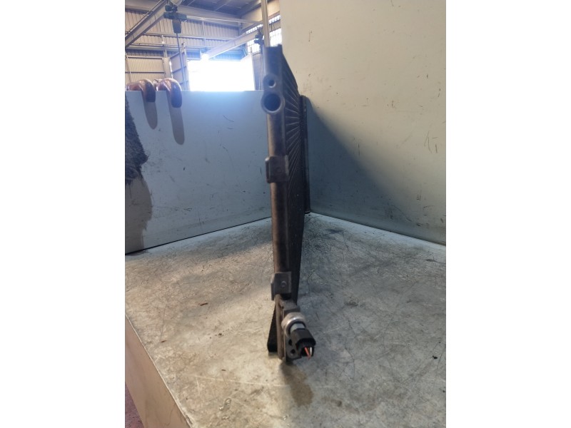 Recambio de condensador / radiador aire acondicionado para renault megane iii berlina 5 p business referencia OEM IAM 921000294R