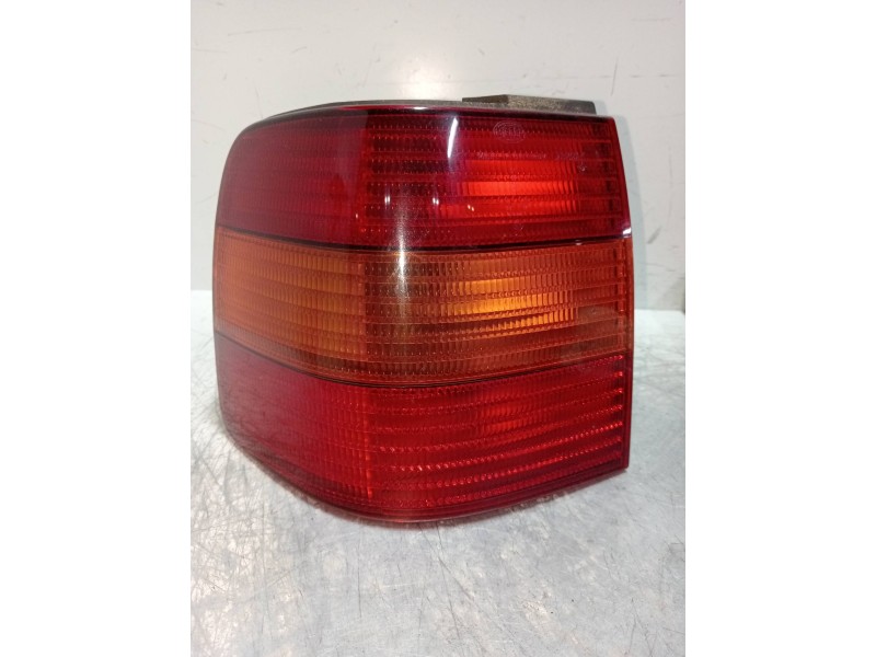 Recambio de piloto trasero izquierdo para volkswagen passat berlina (3a2) 1.9 tdi referencia OEM IAM   