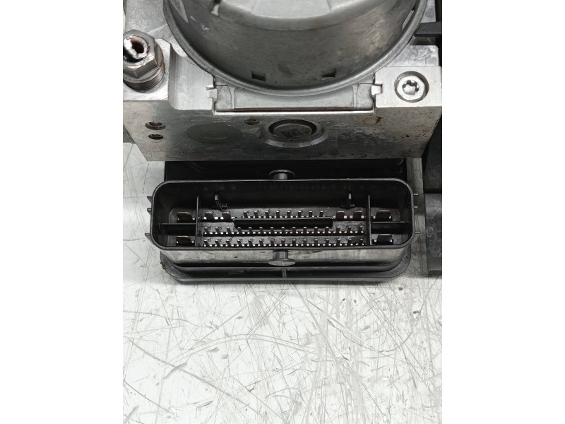Recambio de abs para skoda superb (3v3) active referencia OEM IAM 10091643903 10062539851 5Q0614517CT 10022012424