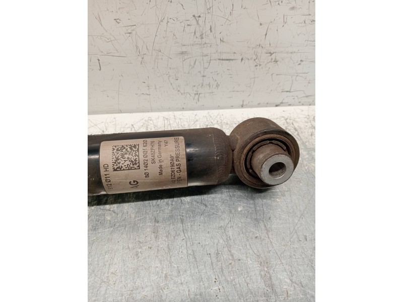 Recambio de amortiguador trasero derecho para skoda superb (3v3) active referencia OEM IAM 3Q0512011HD 801402001620 