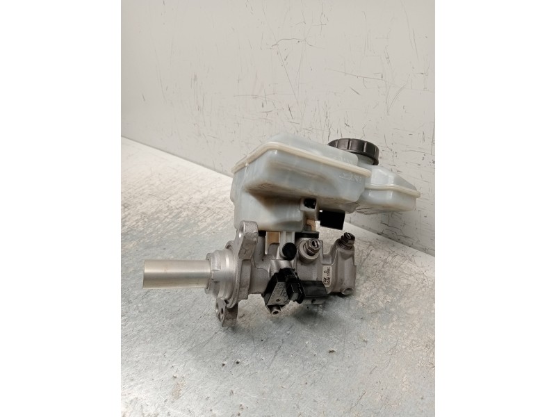 Recambio de bomba freno para skoda superb (3v3) active referencia OEM IAM 5Q1611301D 03350891791 