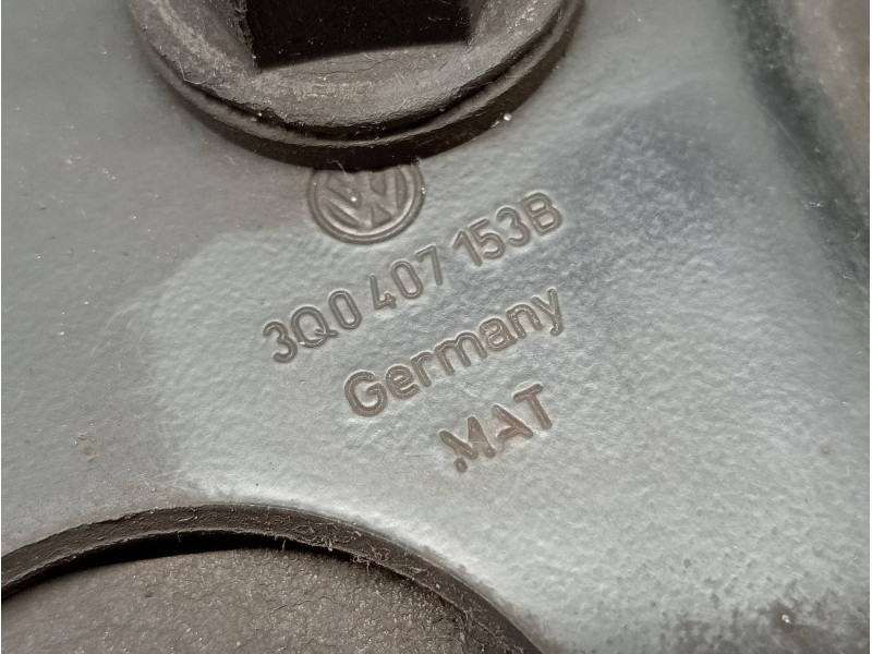 Recambio de brazo suspension inferior delantero izquierdo para skoda superb (3v3) active referencia OEM IAM 3Q0407153B  