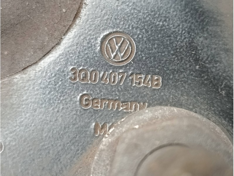 Recambio de brazo suspension inferior delantero derecho para skoda superb (3v3) active referencia OEM IAM 3Q0407154B  