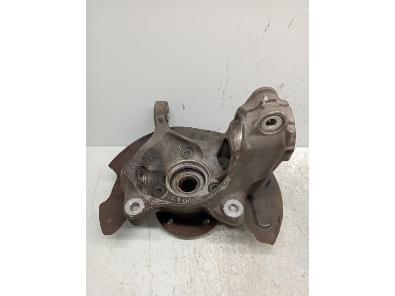 Recambio de mangueta delantera izquierda para skoda superb (3v3) active referencia OEM IAM 5Q0407257A  