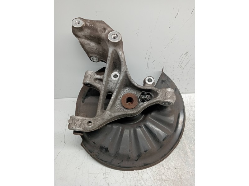 Recambio de mangueta trasera derecha para skoda superb (3v3) active referencia OEM IAM   