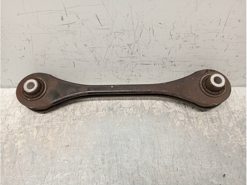 Recambio de brazo suspension superior trasero derecho para skoda superb (3v3) active referencia OEM IAM 5Q0501529F  