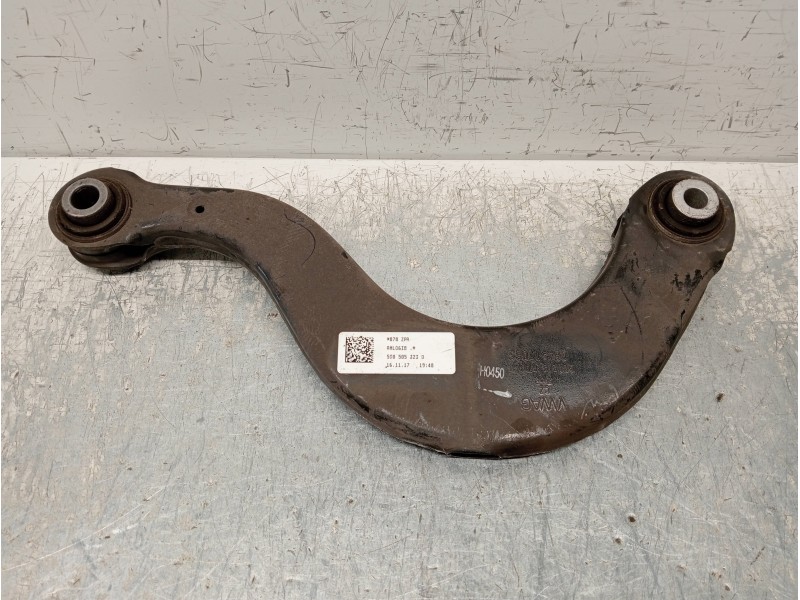Recambio de brazo suspension superior trasero derecho para skoda superb (3v3) active referencia OEM IAM 5Q0505323D  