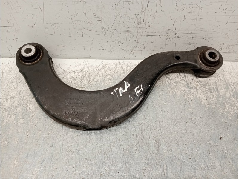 Recambio de brazo suspension superior trasero derecho para skoda superb (3v3) active referencia OEM IAM 5Q0505323D  