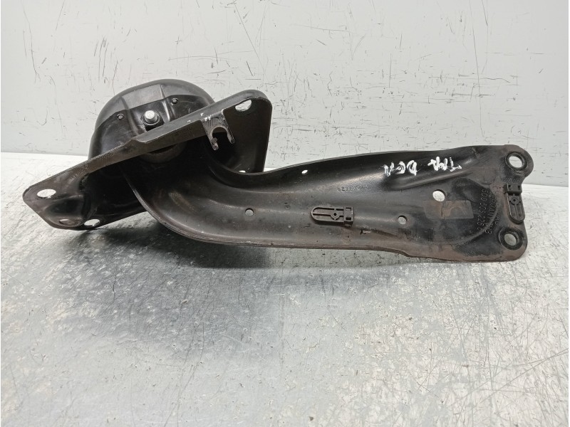 Recambio de brazo suspension superior trasero derecho para skoda superb (3v3) active referencia OEM IAM 5Q0505226C  