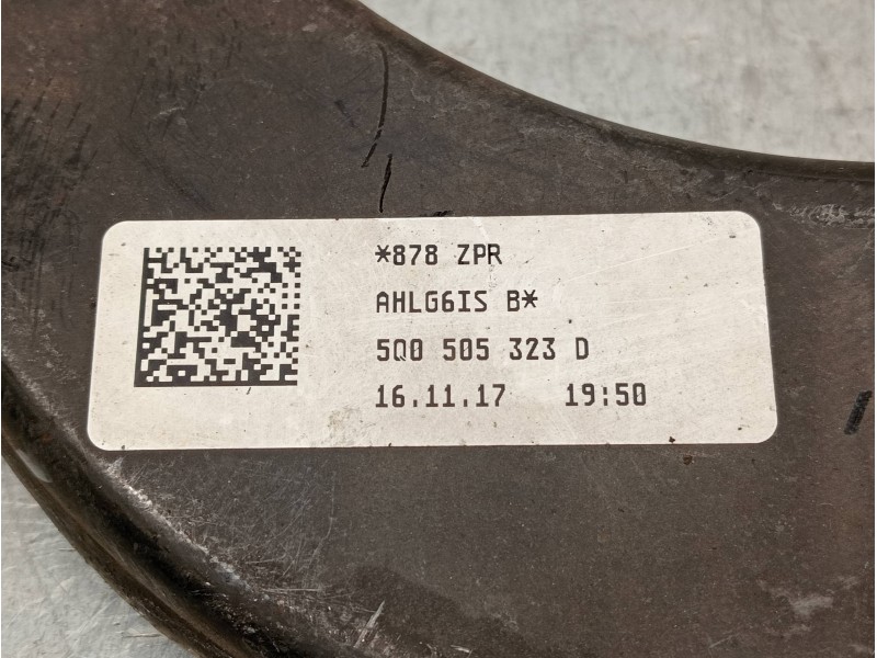 Recambio de brazo suspension superior trasero izquierdo para skoda superb (3v3) active referencia OEM IAM 5Q0505323D  