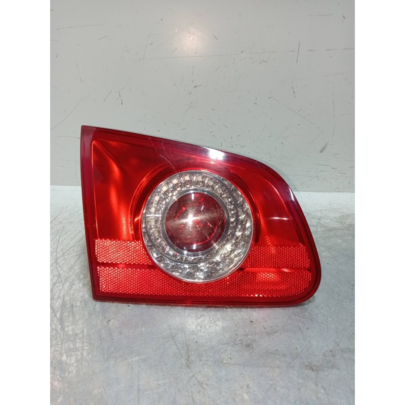 Recambio de piloto trasero izquierdo interior para volkswagen passat variant (3c5) 2.0 tdi referencia OEM IAM 3C9945093  