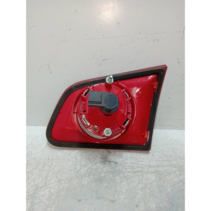 Recambio de piloto trasero izquierdo interior para volkswagen passat variant (3c5) 2.0 tdi referencia OEM IAM 3C9945093  