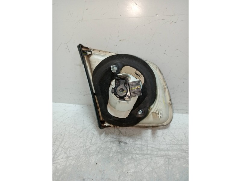 Recambio de piloto trasero derecho interior para volkswagen jetta (1k2) advance referencia OEM IAM   