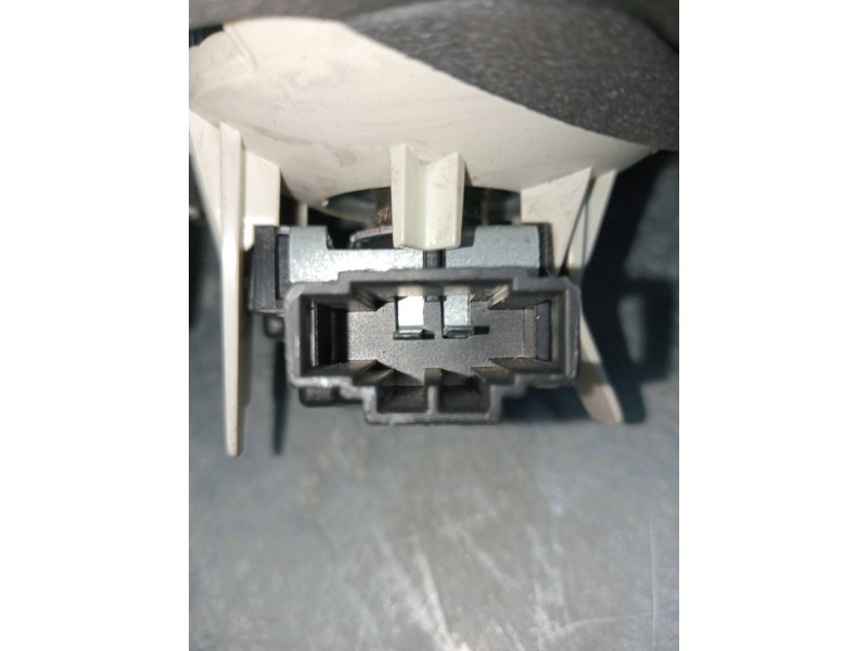 Recambio de piloto trasero derecho interior para volkswagen jetta (1k2) 1.9 tdi referencia OEM IAM   