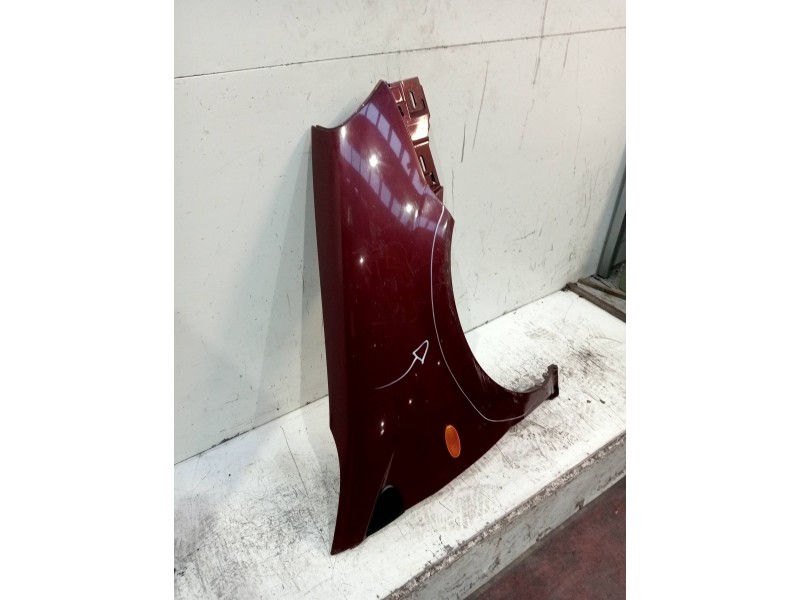 Recambio de aleta delantera derecha para nissan almera tino (v10m) 2.2 dci diesel cat referencia OEM IAM   