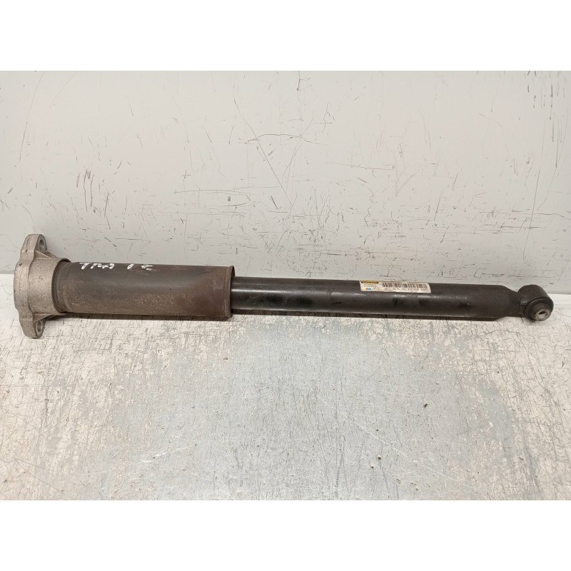 Recambio de amortiguador trasero izquierdo para mercedes clase c (w205) lim. 2.1 cdi cat referencia OEM IAM A2053207830  