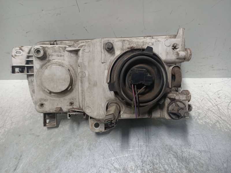 Recambio de faro derecho para nissan vanette cargo (hc23) 2.3 diesel referencia OEM IAM   